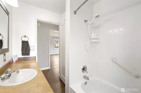 Bath - 16410 92nd St E, Sumner, WA 98390 photo 2 of 2