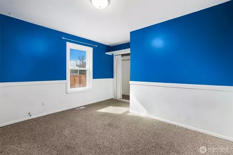 Bedroom - 16410 92nd St E, Sumner, WA 98390 photo 5 of 6