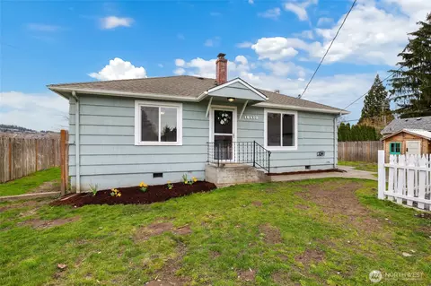 Exterior - 16410 92nd St E, Sumner, WA 98390 photo 3 of 3