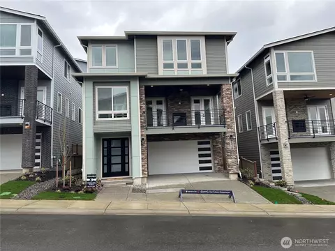 7536 S 130th Pl, Seattle, WA 98178