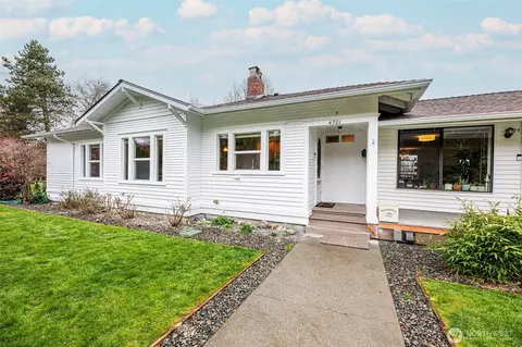 Exterior - 4701 S 3rd Ave, Everett, WA 98203 photo 1 of 10