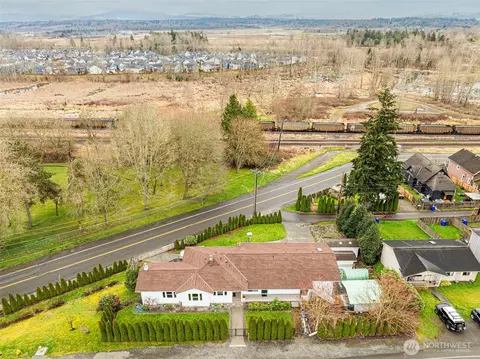View/Area - 4701 S 3rd Ave, Everett, WA 98203 photo 2 of 5