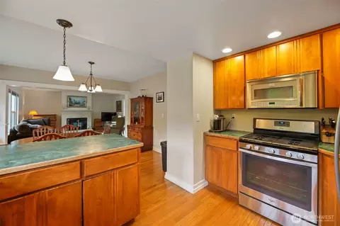 Kitchen - 4701 S 3rd Ave, Everett, WA 98203 photo 1 of 3