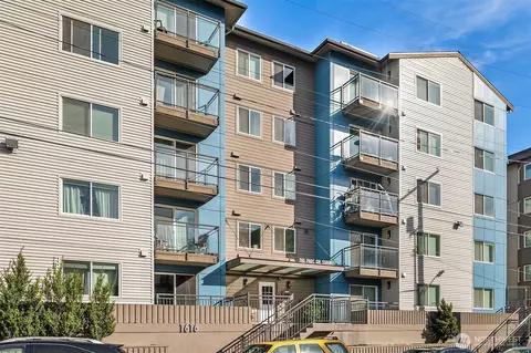 1616 Summit Ave #308, Seattle, WA 98122