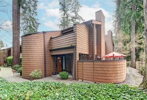 11416 NE 128th St #68, Kirkland, WA 98034