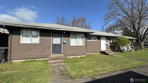 1615 9th Ave, Longview, WA 98632 photo 2