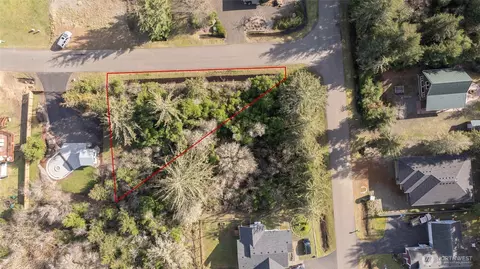 146 Bufflehead St SW, Ocean Shores, WA 98569
