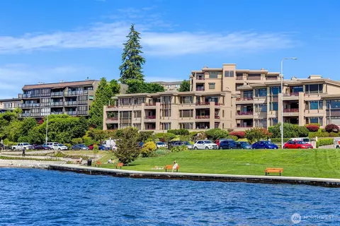 221 5th Ave S #E202, Kirkland, WA 98033