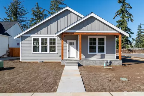 1303 Grey Ln, Everson, WA 98247