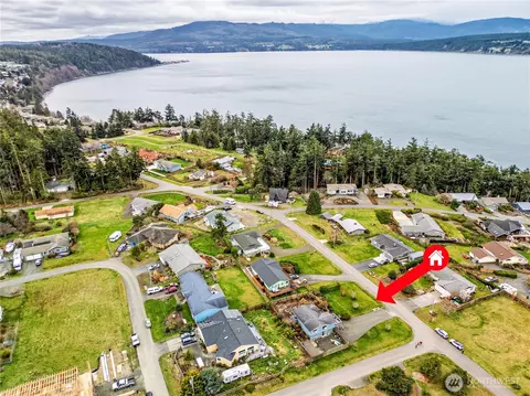 210 N Palmer Dr, Port Townsend, WA 98368