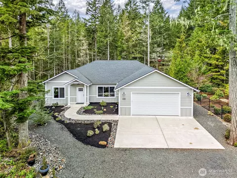 220 E Blackberry Ln, Union, WA 98592