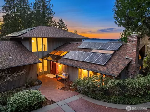 5263 Forest Ave SE, Mercer Island, WA 98040