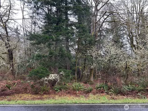 6126 Woodard Bay Rd NE, Olympia, WA 98506