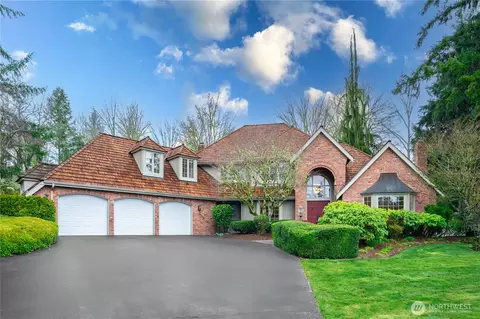 22104 NE 66th Pl, Redmond, WA 98053