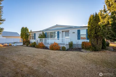 417 Road I8 NE, Coulee City, WA 99115