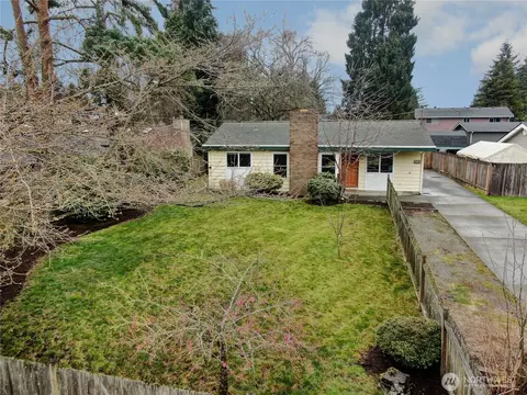 Exterior - 515 92nd St SE, Everett, WA 98208 photo 9 of 9
