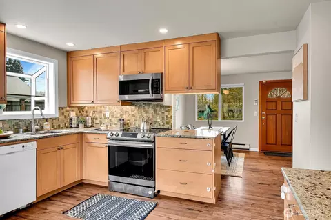 Kitchen - 515 92nd St SE, Everett, WA 98208 photo 1 of 1