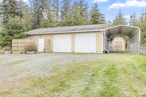 40 Sunshine Plz, Sequim, WA 98382