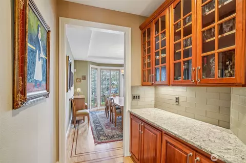 Dining - 930 NW Deerfern Loop, Camas, WA 98607 photo 3 of 3