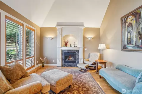 Living - 930 NW Deerfern Loop, Camas, WA 98607 photo 1 of 4