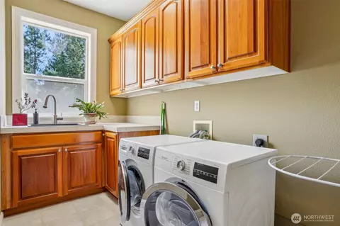 Other - 930 NW Deerfern Loop, Camas, WA 98607 photo 1 of 7