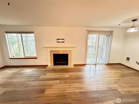11527 Highway 99 #E201, Everett, WA 98204 photo 11