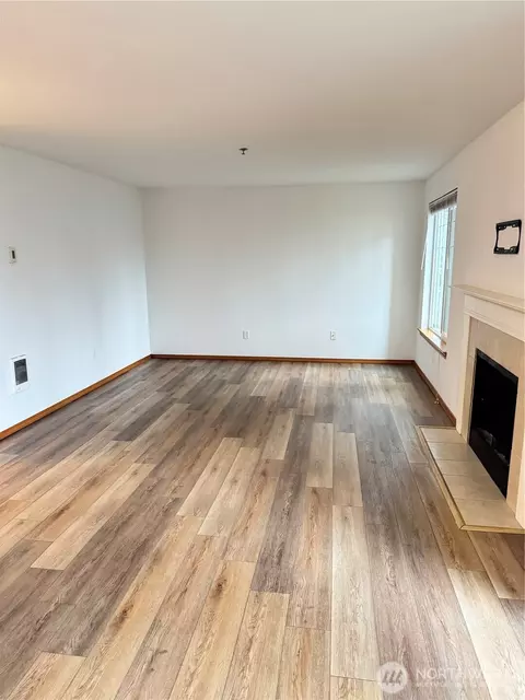 11527 Highway 99 #E201, Everett, WA 98204 photo 10