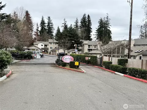 11527 Highway 99 #E201, Everett, WA 98204