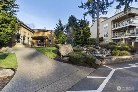 22910 90th Ave W #B105, Edmonds, WA 98026
