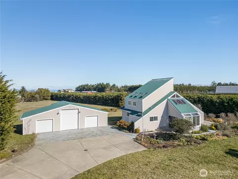 163 Maritime Dr, Port Angeles, WA 98362