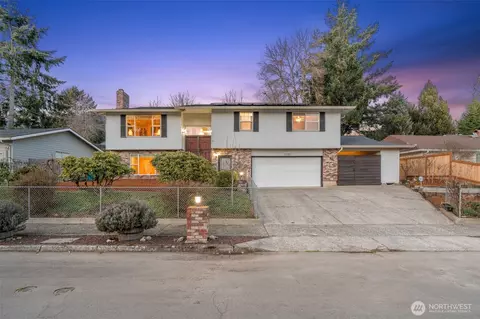 800 NE 126th St, Vancouver, WA 98685