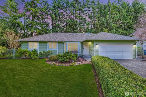 5515 148th Pl SW, Edmonds, WA 98026