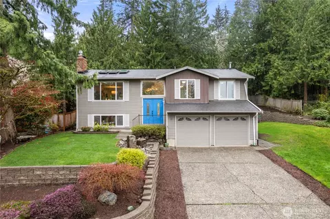 255 Capella Dr NW, Issaquah, WA 98027