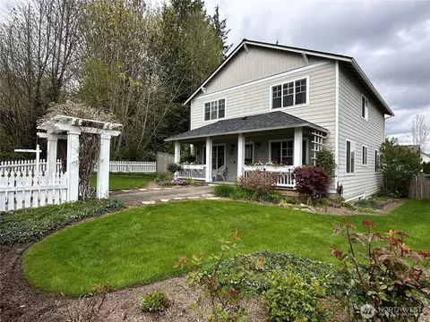 11323 32nd St NE, Lake Stevens, WA 98258