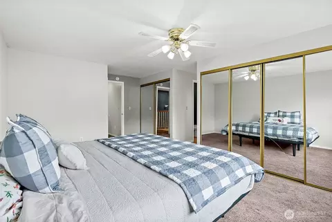 Bedroom - 7545 Bridge Pl NE, Bremerton, WA 98311 photo 1 of 4