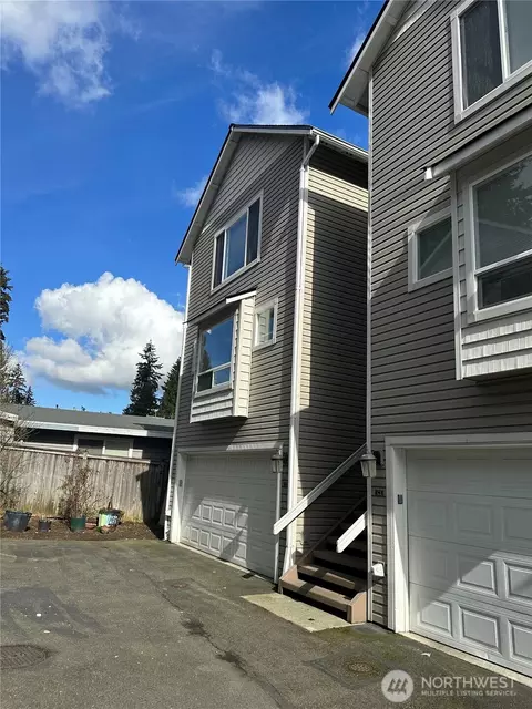 16230 3rd Ave SE #C1, Bothell, WA 98012