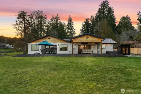 971 NW Norfinn Ln, Poulsbo, WA 98370