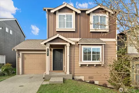 Exterior - 1907 199th St E, Spanaway, WA 98387 photo 8 of 10