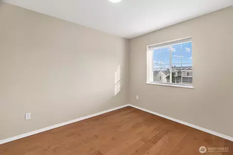 Bedroom - 1907 199th St E, Spanaway, WA 98387 photo 5 of 6