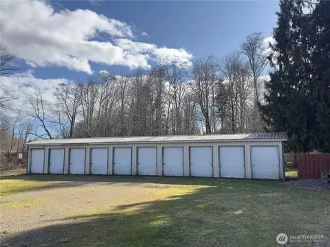 152 Easy St, Brinnon, WA 98320