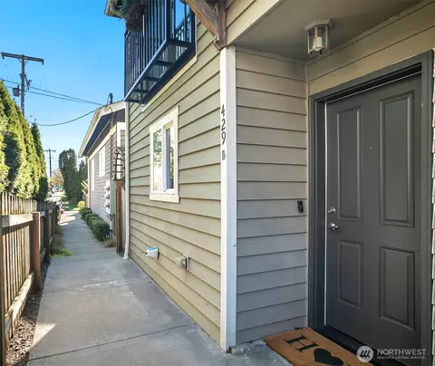 Other - 429 20th Ave E #B, Seattle, WA 98102 photo 1 of 3