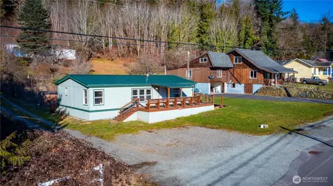 45125 Main St, Concrete, WA 98237