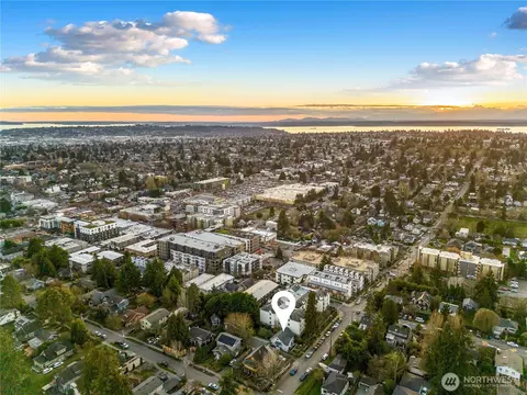 View/Area - 435 N 90th St, Seattle, WA 98103 photo 3 of 3