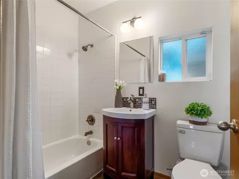 Bath - 435 N 90th St, Seattle, WA 98103 photo 1 of 2