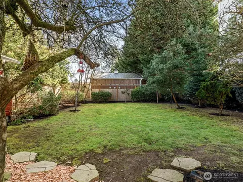 Exterior - 435 N 90th St, Seattle, WA 98103 photo 12 of 12