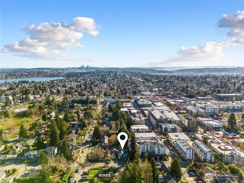 View/Area - 435 N 90th St, Seattle, WA 98103 photo 1 of 3