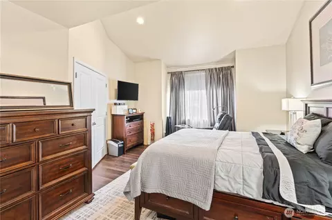 Bedroom - 20220 20th Ave E, Spanaway, WA 98387 photo 1 of 5