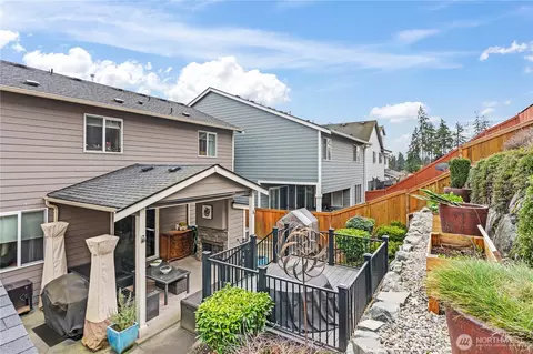 Exterior - 20220 20th Ave E, Spanaway, WA 98387 photo 7 of 11