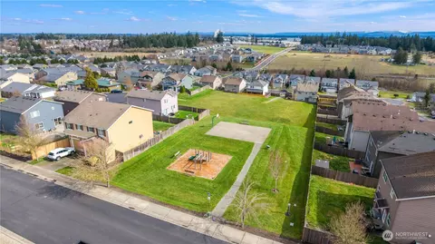 View/Area - 20220 20th Ave E, Spanaway, WA 98387 photo 5 of 7