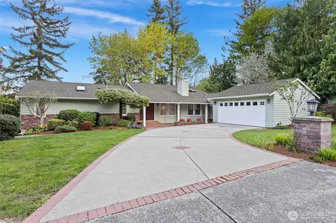 4578 144th Ave SE, Bellevue, WA 98006